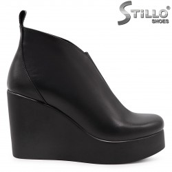 Ghete de dama cu platforma din piele naturala - 34 Number - 42994