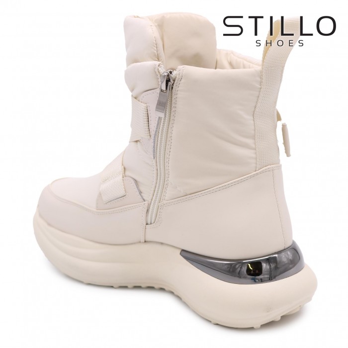 Apres-ski bej călduroase pe o talpă sneaker – 46076