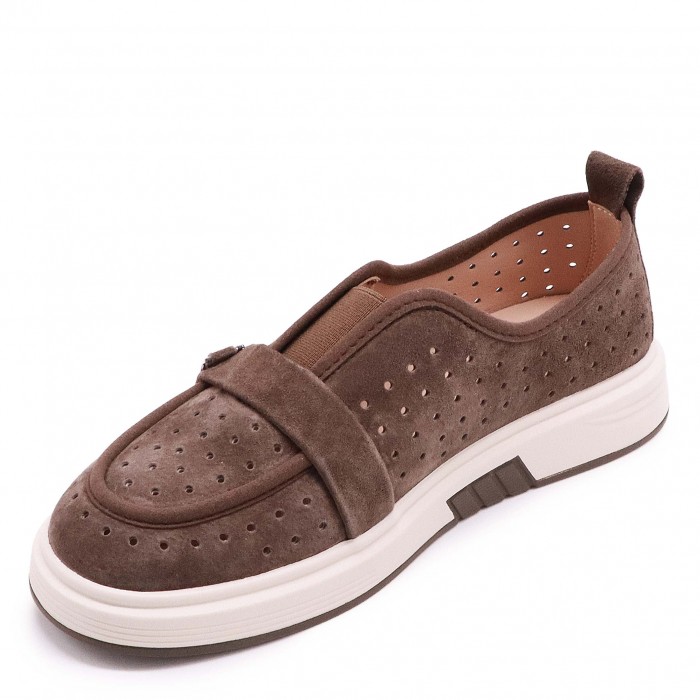 Pantofi maro din piele întoarsă naturală cu perforații - 49574
