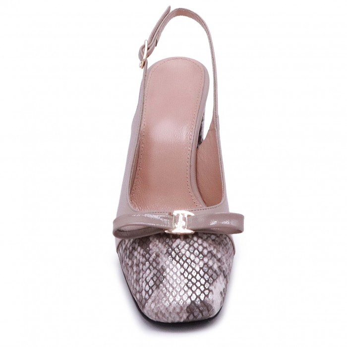 Sandale bej cu vârful închis - 49888 Sandale bej cu vârful închis - 49888