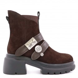 Ghete grunge maro din piele întoarsă naturală – 51109