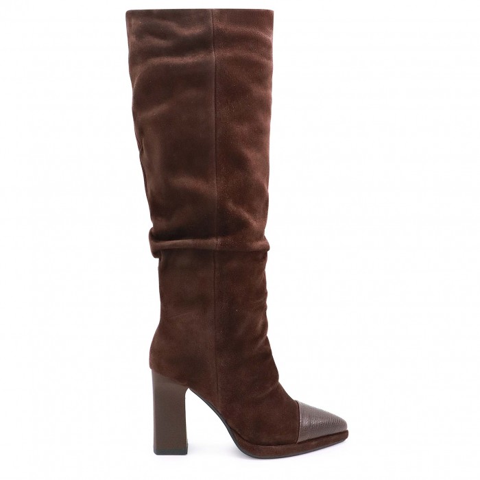 Cizme  elegante de damă din piele întoarsă maro– 51234